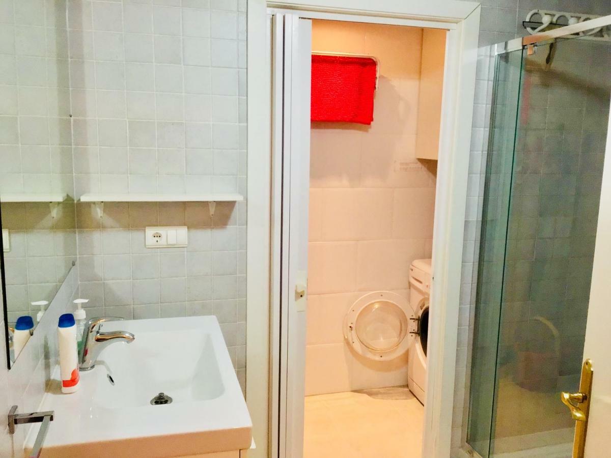 Edificio Aries Apartment Бенидорм Екстериор снимка